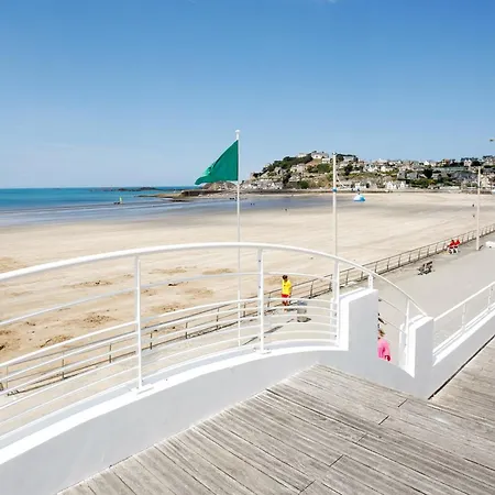 Pour 4 Avec Vue A Apartment