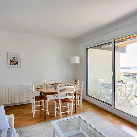 Apartment Pour 4 Avec Vue A *